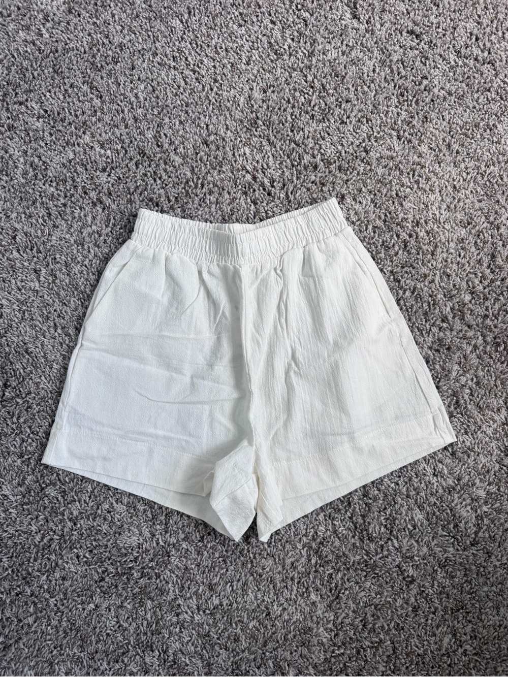 NWT cotton on white cotton shorts 2 XS